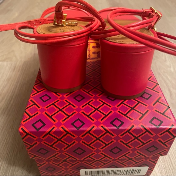 Tory Burch Mini Benton Knotted Strap Sandal - Picture 3 of 5